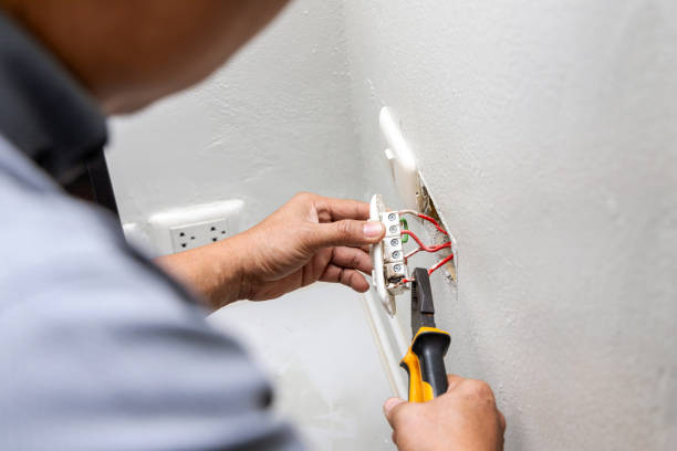 Best Licensed Electrician  in Esparto, CA